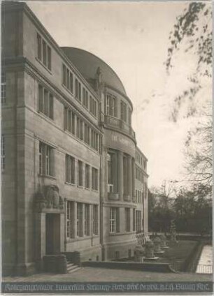 Billing, Hermann; Freiburg / Breisgau (Baden-Württemberg); Universität, Kollegiengebäude - Fassade (Perspektive)