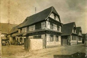 Haus 141: Straßenbild,