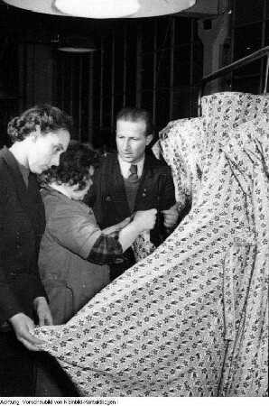 Sebnitz, VEB Kleiderwerke Sebnitz, Gewerkschaftsbrigade, Januar 1954