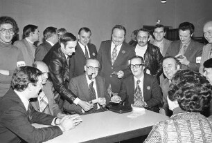 SPD-Wahlkampfveranstaltung zur Landtagswahl Baden-Württemberg am 4. April 1976 mit dem Fraktionsvorsitzenden Herbert Wehner