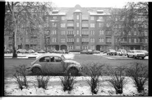 Kleinbildnegativ: Gneisenaustraße, 1976