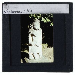 Nieborów, Landschaftspark Arkadia : Archaische Statue