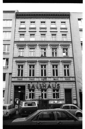 Kleinbildnegativ: Naunynstraße, 1985