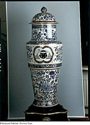 Deckelvase (Balustervase)