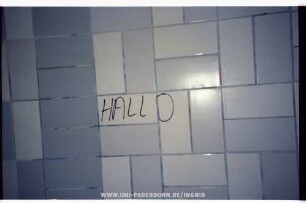 HALLO