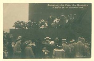 "Beisetzung der Opfer der Revolution in Berlin am 20. November 1918.";