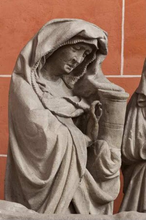 Grablegung Christi — Linke Marienfigur