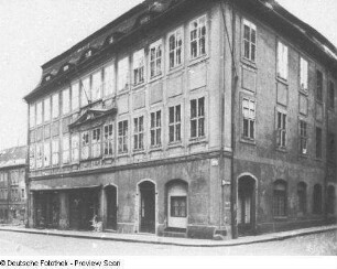Bautzen, Kornstraße 10/Ecke Hintere Reichenstraße. Wohnhaus mit Laden (nach 1740). Eckansicht von Süden