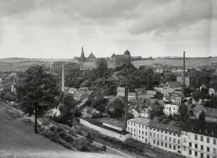 Mylau, Stadtansicht : Mylau. Burg. Blick über die Stadt nach Nordwesten