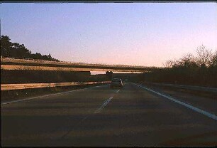 Hauptfahrbahn West (Mannheim Richtung Heilbronn): Brücke Nord (Rampe Nord [Mannheim Richtung Speyer]) von Norden