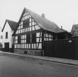 Reinheim, Grabenstraße 15