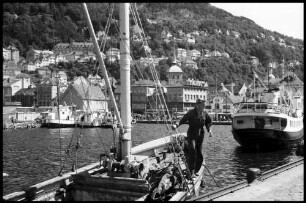 Bergen: Fischkutter legt an