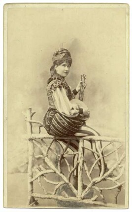 Portrait der Schauspielerin Klara Ziegler
