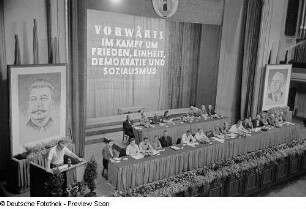 Blick auf das Podium