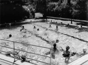 Das Aussen Sole Schwimmbecken in Bad Rothenfelde