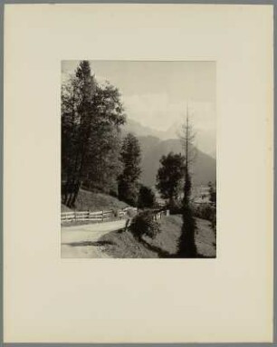 Wanderweg bei Finkenberg