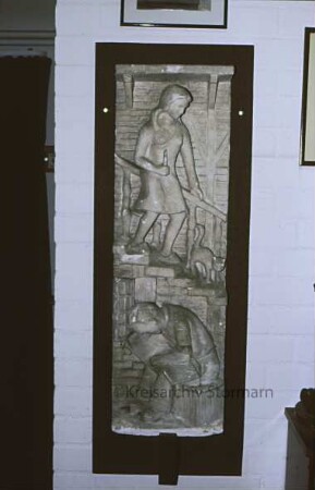 Stormarnsches Dorfmuseum: Relief von Richard Kuöhl