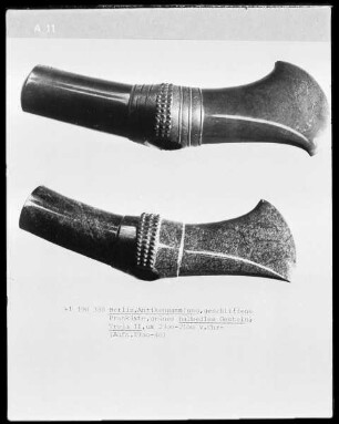Prunkaxt; Troja II