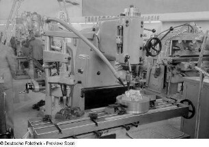 Werkzeugmaschine der VVB Werkzeugmaschinen und Werkzeuge Chemnitz (WMW), Technische Messe 1953