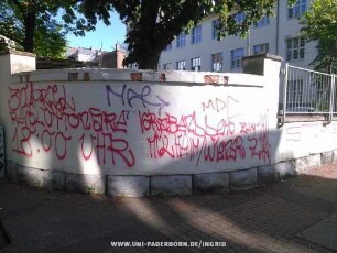 30. APRIL | ReVOLUTiOnäRe VoRABenDDeMO ZUM 1. MAi | 18.00 UHR | MÜLHEIM / WIeneR PLAtz