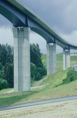 Gauchach-Talbrücke bei Döggingen