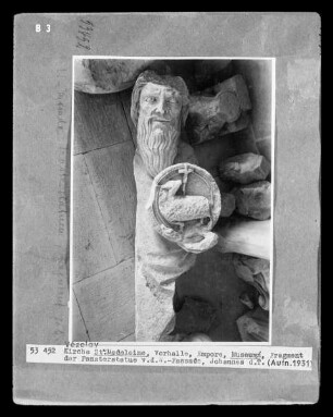 Fragment einer Fensterstatue: Johannes der Täufer