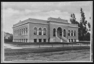 Pomona. Public Library, Pomona, Cal.