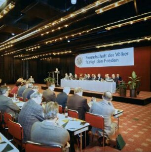 VIII. Generalversammlung der Liga für Völkerfreundschaft, Berlin