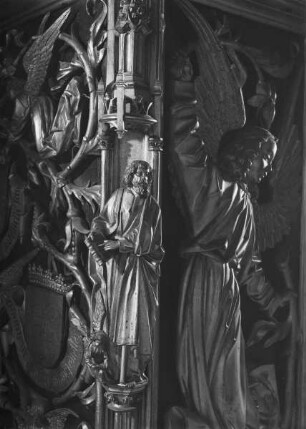 Grabmal der Maria von Burgund (+ 1482) — Obere Stirnseite — Evangelist Matthäus