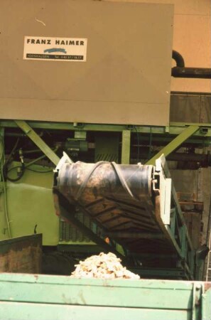 Fotografie: Energietechnik, Energiequelle, Hackschnitzelfeuerung