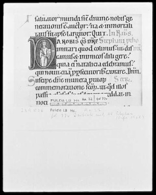 Graduale, Sakramentar und Sequentiar — Initiale D (a nobis), darin der heilige Stephanus, Folio 77verso