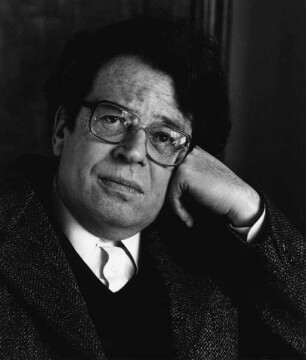 György Konrád (geb. 1933; ungarischer Schriftsteller und Essayist). Budapest, 1991