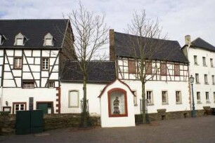 Bildstock auf einem Platz