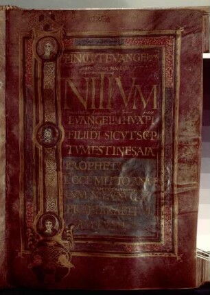 Evangeliar aus Centula — Initialseite zum Markusevangelium, Folio 67 recto