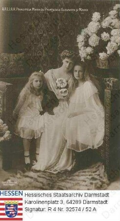 Maria Königin v. Rumänien geb. Prinzessin v. Sachsen-Coburg-Gotha (1875-1938) / Porträt mit Töchtern Maria, später verh. Königin v. Jugoslawien (1900-1961), und Elisabeth, später verh. Königin v. Griechenland (1894-1956)