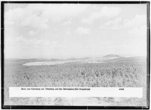 Blick vom Kahleberg auf Altenberg und den Geisingberg (Osterzgebirge)