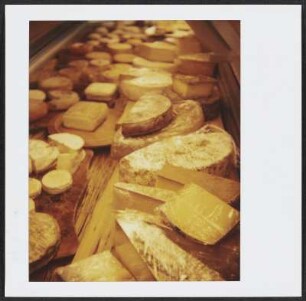 Käse aus dem Sundgauer Käs-Kaller in Vieux-Ferrette im Elsass