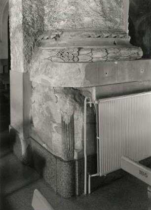 Dresden-Altstadt. Kreuzkirche (1897-1900; R. Schilling, J. Gräbner und 1946/1955; F. Steudtner). Basis des mittleren Südpfeilers