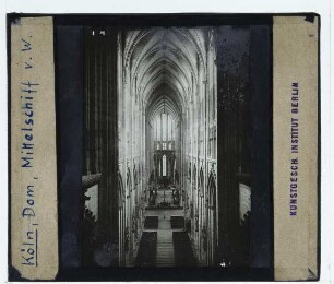 Köln, Dom : Innenansicht, Blick nach O