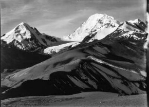 Huayna Potosí : Blick auf den schneebedeckten Berggipfel des Huayna Potosí