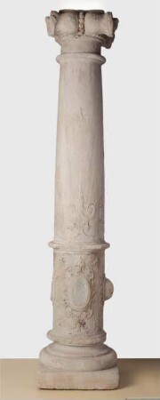Steinerne Säule aus dem Schloss Herzberg, 17. Jh.