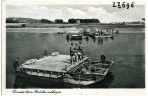 Riesa. Pioniere beim Brückenschlagen