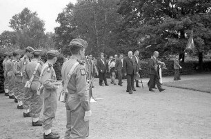 Freundschaftsbesuch von Kriegsbeschädigten aus Nancy auf Einladung des Karlsruher Verbands der Kriegsbeschädigten.