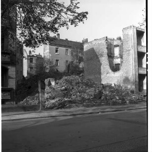 Negativ: Trümmer, Menzelstraße 12, 1953