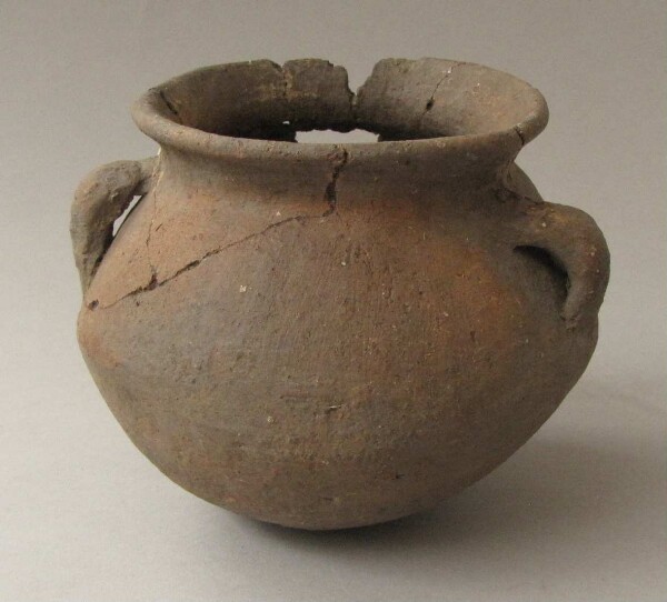 Clay vessel