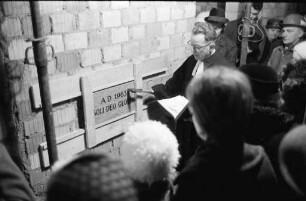 Grundsteinlegung für ein evangelisches Gemeindezentrum der Evangelischen Kirche in Knielingen.
