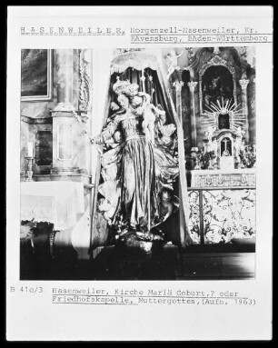 Statue vom Hochaltar: Muttergottes