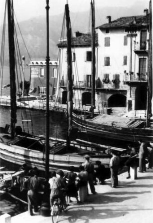 Malcesine: Gardasee, Hafen von oben