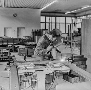 Arbeiter beim Schweißen