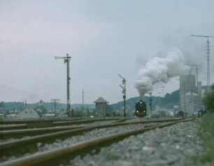 Heidenheim-Mergelstetten Lok 044 404 Lok 023 029 Anfahrt Güterzug Ausfahrsignale Gleisanlagen